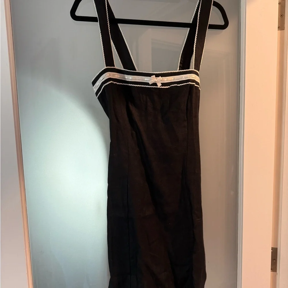 NWT Reformation Eliana Dress - Black Linen with Cream Lace - Picture 5 of 6